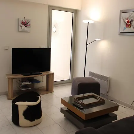 Apartment Espace Republique