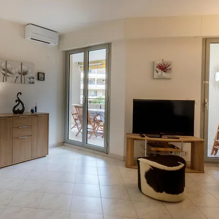 Apartament Espace Republique