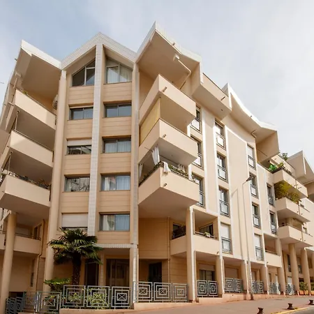 Апартаменты Espace Republique